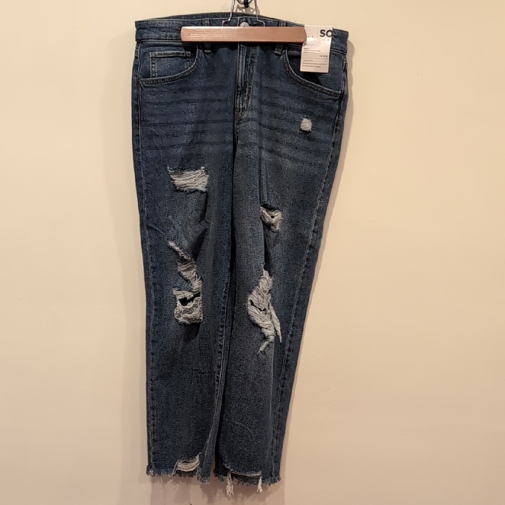 SO Blue Ankle Cropped Distressed Jeans